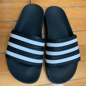 Adidas slide sandals size 5